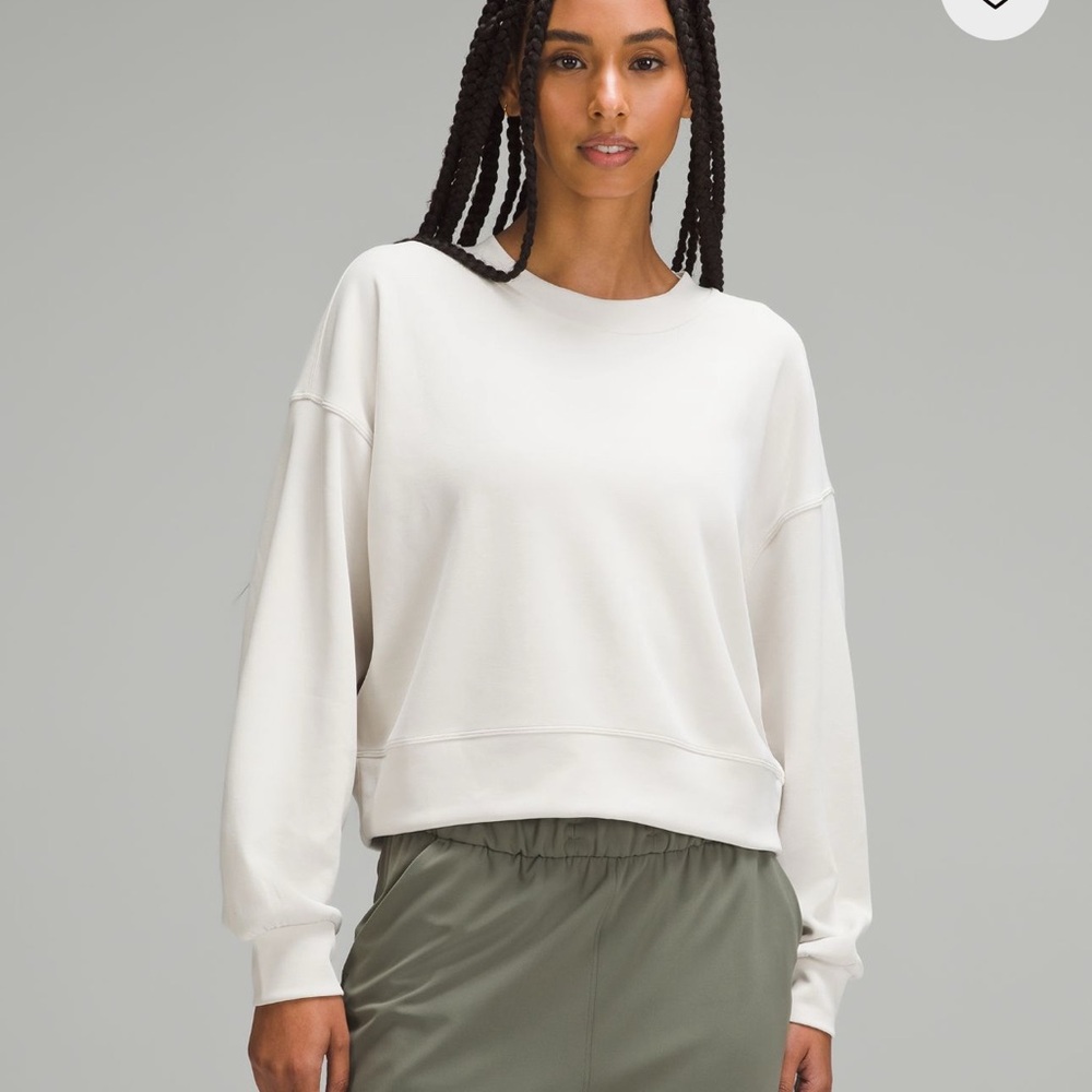 Lululemon sofstreme cropped  Crewneck Sweatshirt
